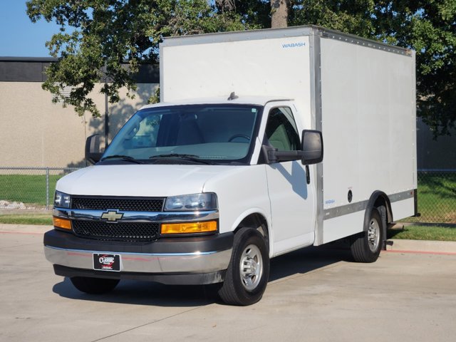 2023 Chevrolet Express Commercial Cutaway Work Van 10