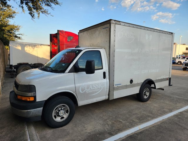 2023 Chevrolet Express Commercial Cutaway Work Van 2