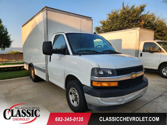 2023 Chevrolet Express Commercial Cutaway Work Van 1