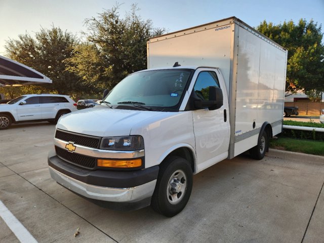 2023 Chevrolet Express Commercial Cutaway Work Van 2