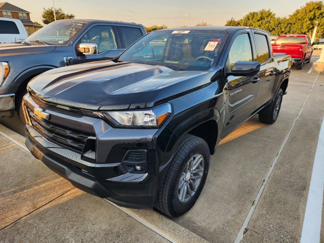 2023 Chevrolet Colorado 4WD LT 3