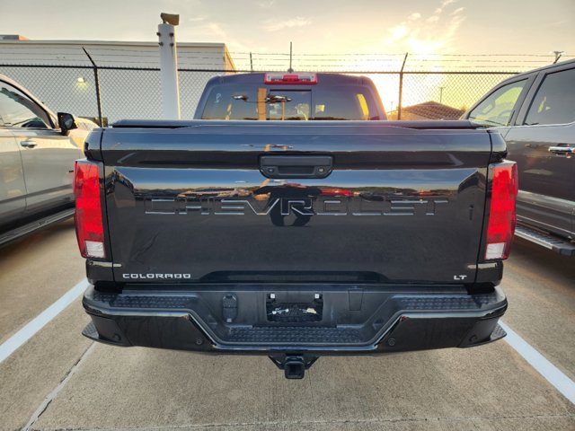 2023 Chevrolet Colorado 4WD LT 5