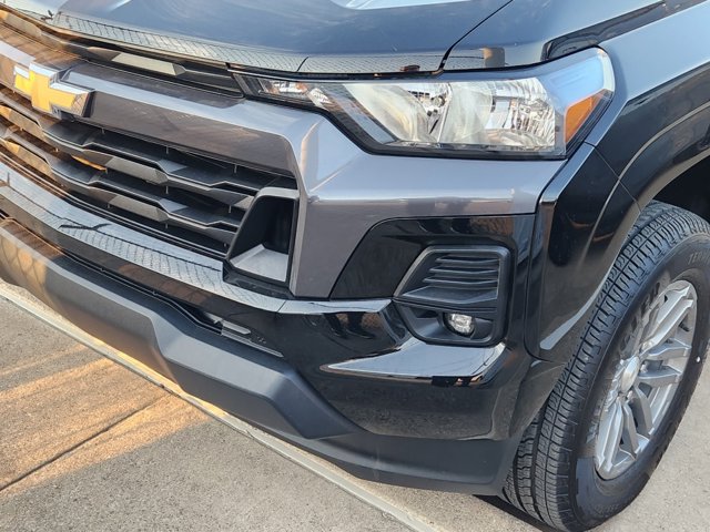 2023 Chevrolet Colorado 4WD LT 9