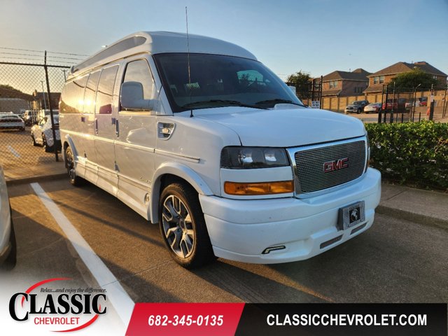 2023 GMC Savana Cargo Van Work Van 1