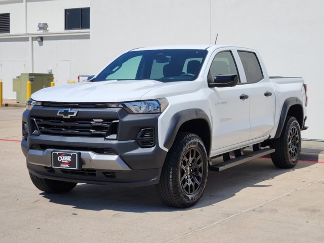 2023 Chevrolet Colorado 4WD Trail Boss 10