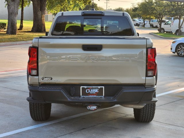 2023 Chevrolet Colorado 4WD Trail Boss 12