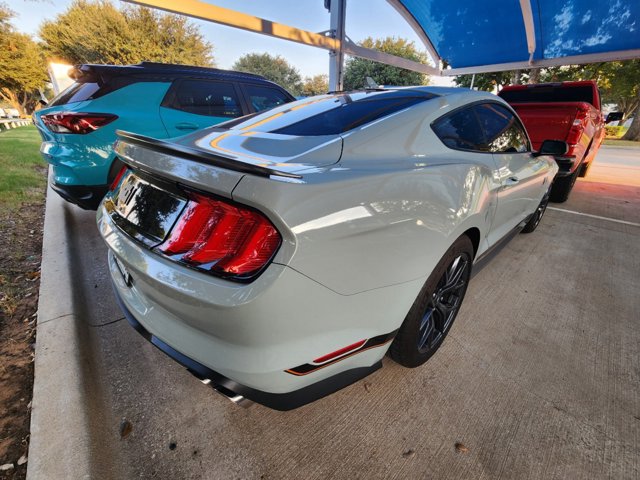 2023 Ford Mustang Mach 1 4