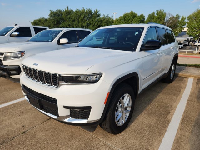 2023 Jeep Grand Cherokee L Laredo 3