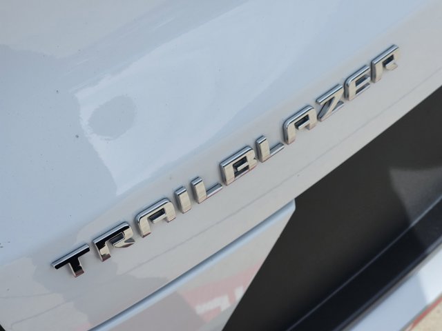 2023 Chevrolet Trailblazer LT 8