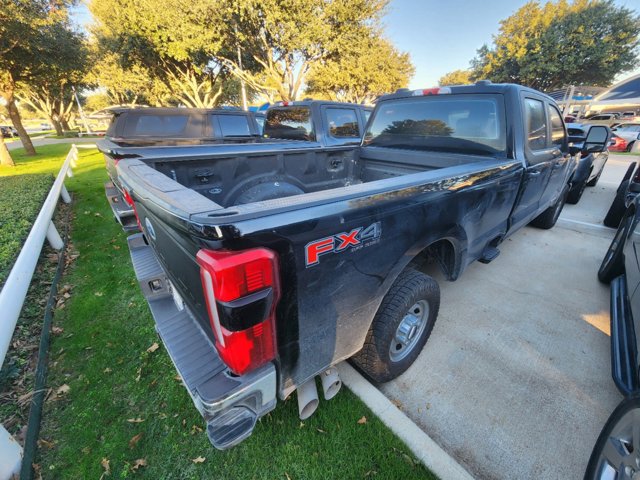 2023 Ford Super Duty F-250 SRW XL 4