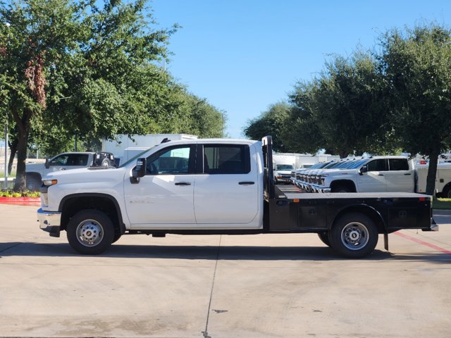 2023 Chevrolet Silverado 3500HD CC Work Truck 10