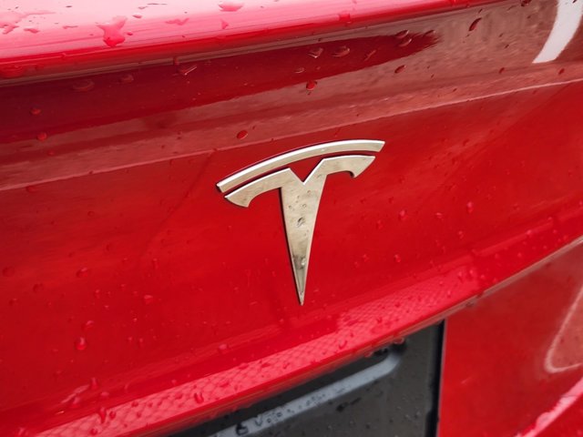 2023 Tesla Model 3 Base 8