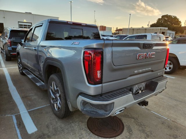 2023 GMC Sierra 1500 SLT 3