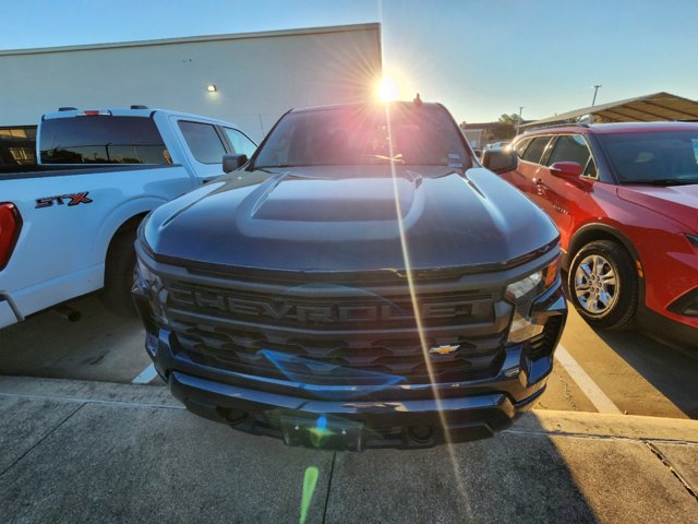 2023 Chevrolet Silverado 1500 Custom 2