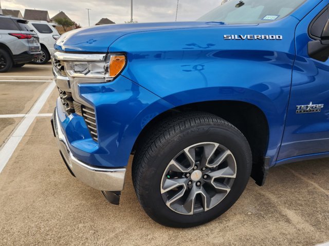 2023 Chevrolet Silverado 1500 LT 7