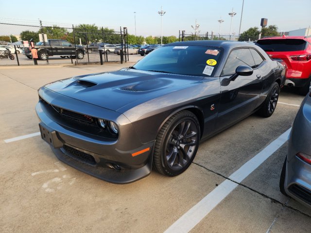 2023 Dodge Challenger R/T Scat Pack 2