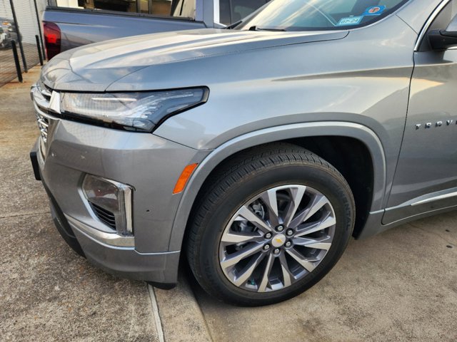 2023 Chevrolet Traverse Premier 7