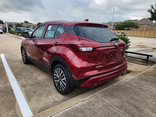 2023 Nissan Kicks SV 4