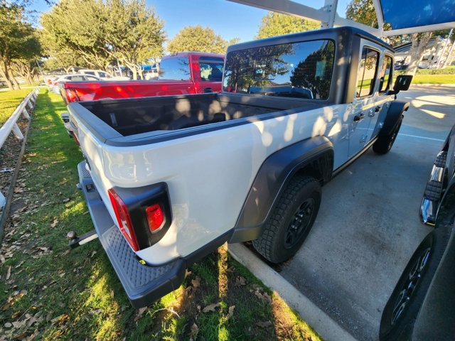 2023 Jeep Gladiator Sport 4