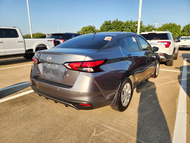 2023 Nissan Versa S 4