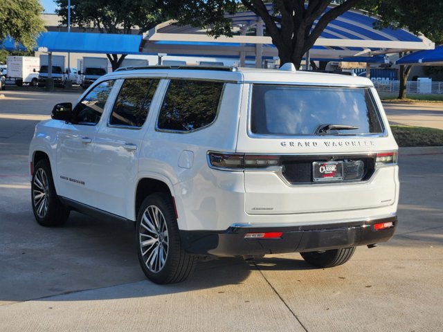 2023 Jeep Grand Wagoneer Series III 2