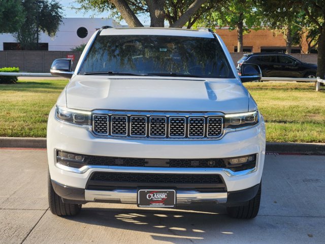 2023 Jeep Grand Wagoneer Series III 10