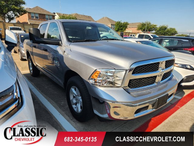 2023 Ram 1500 Classic SLT 1