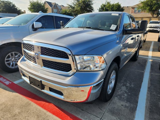 2023 Ram 1500 Classic SLT 2