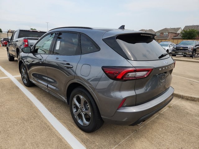 2023 Ford Escape ST-Line 6