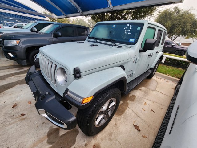 2023 Jeep Wrangler Sahara 2