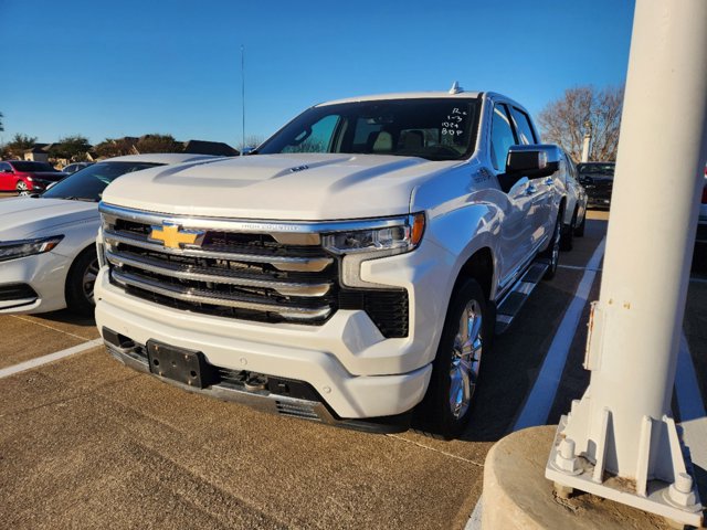 2023 Chevrolet Silverado 1500 High Country 3