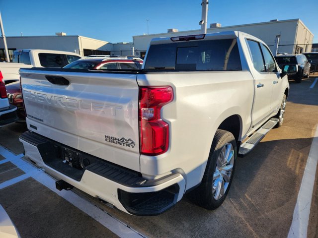 2023 Chevrolet Silverado 1500 High Country 4