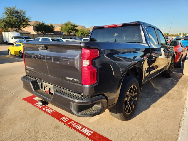 2023 Chevrolet Silverado 1500 Custom 4