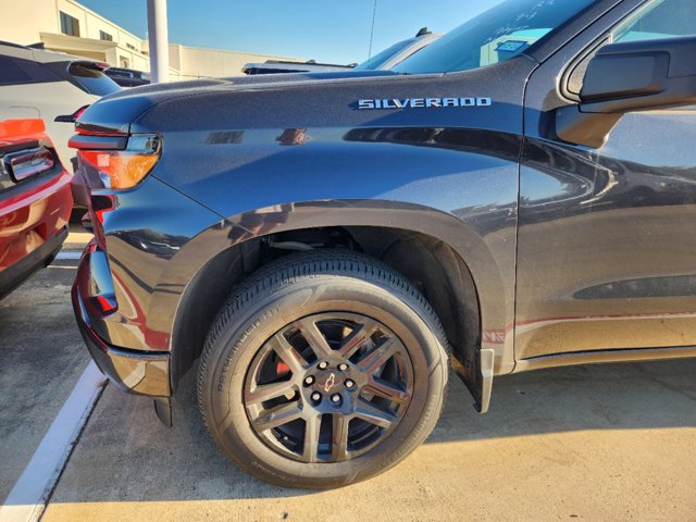 2023 Chevrolet Silverado 1500 Custom 7