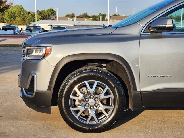 2023 GMC Acadia SLT 16