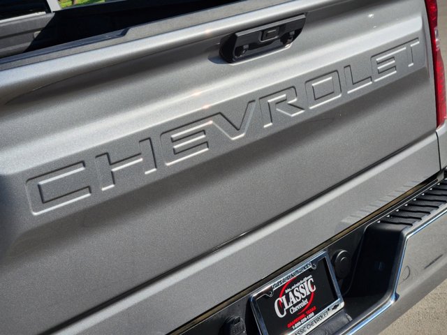 2023 Chevrolet Silverado 1500 LT 8