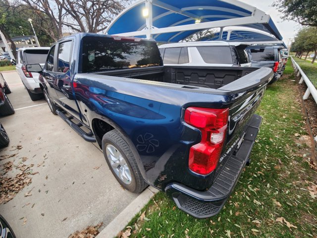 2023 Chevrolet Silverado 1500 Custom 3