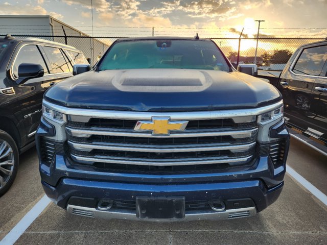 2023 Chevrolet Silverado 1500 High Country 2