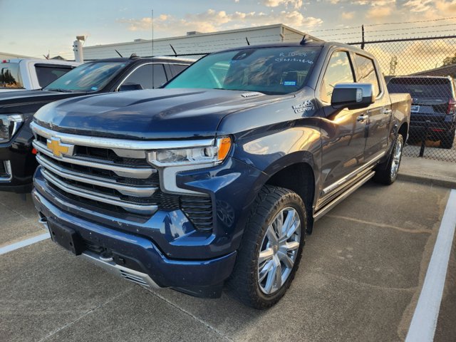 2023 Chevrolet Silverado 1500 High Country 3