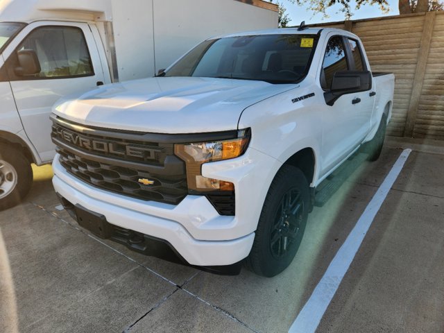 2023 Chevrolet Silverado 1500 Custom 3