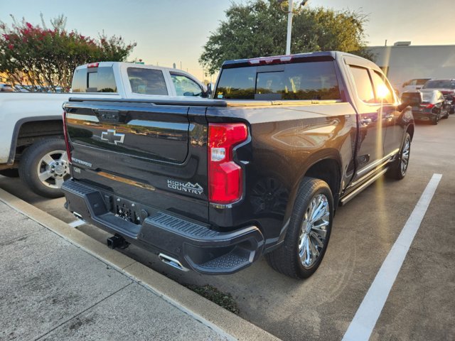 2023 Chevrolet Silverado 1500 High Country 4