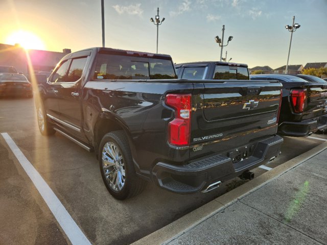 2023 Chevrolet Silverado 1500 High Country 6