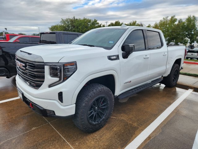 2023 GMC Sierra 1500 AT4 2