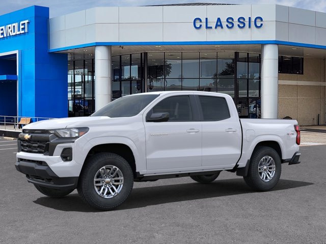 2024 Chevrolet Colorado 4WD LT 2