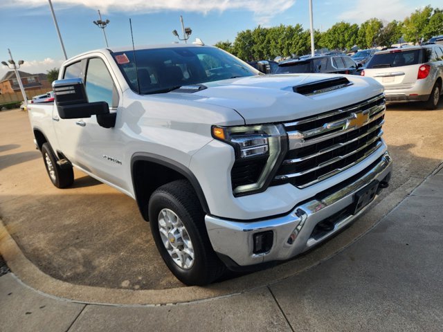 2024 Chevrolet Silverado 2500HD LTZ 2