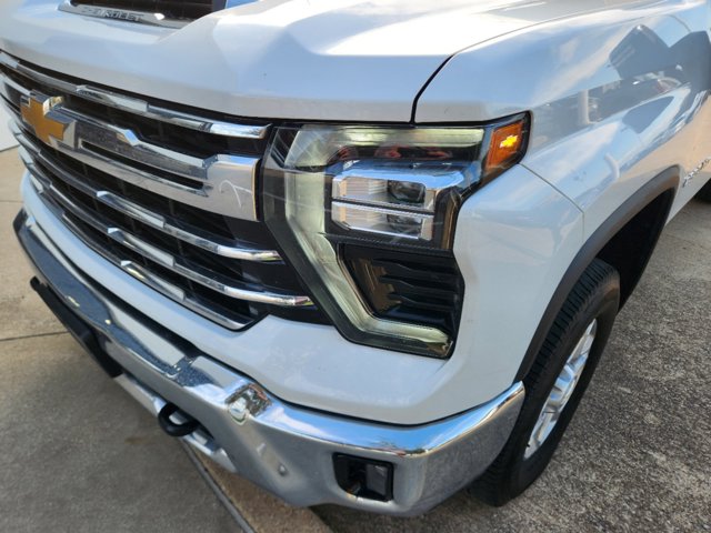 2024 Chevrolet Silverado 2500HD LTZ 6