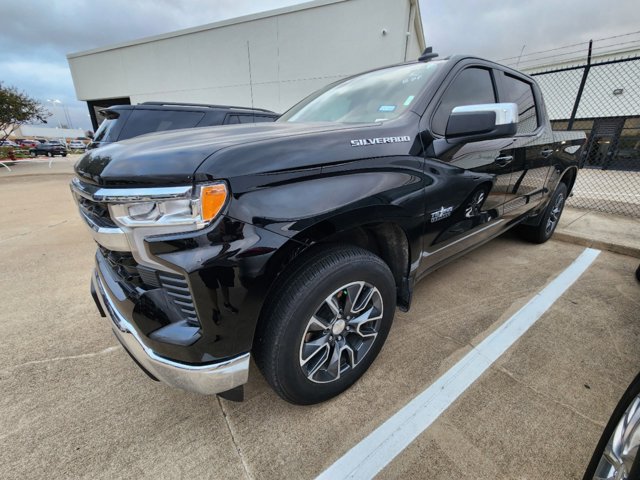 2024 Chevrolet Silverado 1500 LT 2