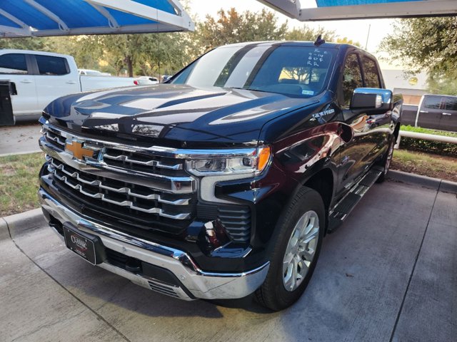 2024 Chevrolet Silverado 1500 LTZ 2