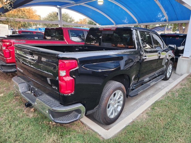 2024 Chevrolet Silverado 1500 LTZ 3