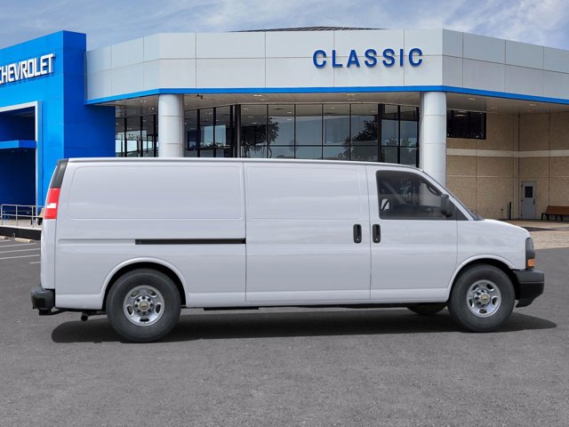 2024 Chevrolet Express Cargo Van  5